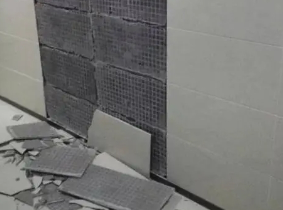 万柏林瓷砖空鼓维修公司分享下万柏林墙砖松动维修的知识